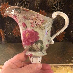 Victorian Pitcher Nightlight